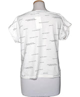 569113 Once Again, la référence de la friperie en ligne pour des achats de vêtements d'occasion sans souci et en état parfait.