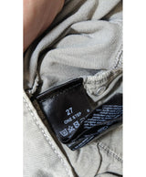 Le choix intelligent pour la mode durable, cette pièce 569160 Once Again allie parfait état et prix abordable.