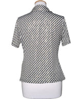 569602 Once Again, la référence de la friperie en ligne pour des achats de vêtements d'occasion sans souci et en état parfait.