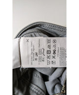 Le choix intelligent pour la mode durable, cette pièce 569900 Once Again allie parfait état et prix abordable.