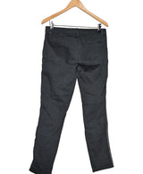 Expérience d'achat simple et satisfaisante pour cette fripe 570504 de qualité, offert par Once Again.