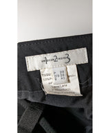La garantie Once Again : 570518 vêtements d'occasion de marque en état irréprochable.