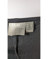 570665 Once Again, la référence de la friperie en ligne pour des achats de vêtements d'occasion sans souci et en état parfait.