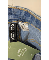 Expérience d'achat simple et satisfaisante pour cette fripe 571121 de qualité, offert par Once Again.