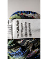 Expérience d'achat simple et satisfaisante pour cette fripe 571138 de qualité, offert par Once Again.