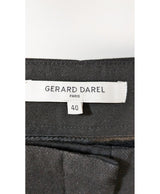 La garantie Once Again : 571640 vêtements d'occasion de marque en état irréprochable.