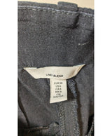 La garantie Once Again : 572336 vêtements d'occasion de marque en état irréprochable.