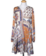 La garantie Once Again : 572897 vêtements d'occasion de marque en état irréprochable.