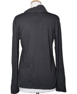 572910 Once Again, la référence de la friperie en ligne pour des achats de vêtements d'occasion sans souci et en état parfait.