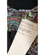 572924 Once Again, la référence de la friperie en ligne pour des achats de vêtements d'occasion sans souci et en état parfait.