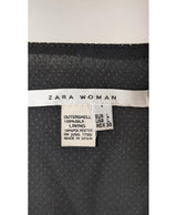 Le choix intelligent pour la mode durable, cette pièce 573016 Once Again allie parfait état et prix abordable.