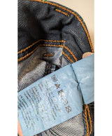 Expérience d'achat simple et satisfaisante pour cette fripe 573023 de qualité, offert par Once Again.