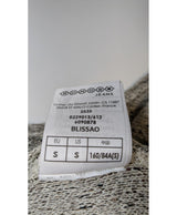 Expérience d'achat simple et satisfaisante pour cette fripe 573088 de qualité, offert par Once Again.