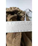 573335 Once Again, la référence de la friperie en ligne pour des achats de vêtements d'occasion sans souci et en état parfait.