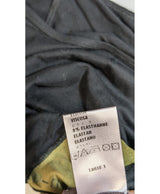 573619 Once Again, la référence de la friperie en ligne pour des achats de vêtements d'occasion sans souci et en état parfait.