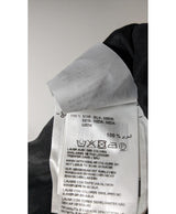 Expérience d'achat simple et satisfaisante pour cette fripe 573898 de qualité, offert par Once Again.