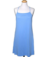 La garantie Once Again : 574243 vêtements d'occasion de marque en état irréprochable.