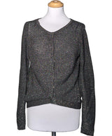 La garantie Once Again : 574259 vêtements d'occasion de marque en état irréprochable.