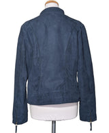La garantie Once Again : 574336 vêtements d'occasion de marque en état irréprochable.