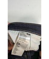 La garantie Once Again : 574373 vêtements d'occasion de marque en état irréprochable.