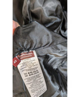 Shopping simplifié avec Once Again pour 574377 : trouvez des pièces uniques en très bon état en quelques clics.