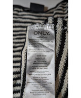 Le choix intelligent pour la mode durable, cette pièce 574596 Once Again allie parfait état et prix abordable.