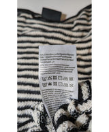 574596 Once Again, la référence de la friperie en ligne pour des achats de vêtements d'occasion sans souci et en état parfait.