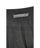 Expérience d'achat simple et satisfaisante pour cette fripe 574826 de qualité, offert par Once Again.