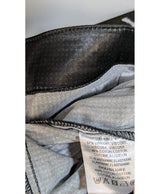 Le choix intelligent pour la mode durable, cette pièce 574912 Once Again allie parfait état et prix abordable.