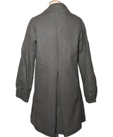 Élégance responsable avec cette pièce vintage 574985 en parfait état, sélectionnée par Once Again.