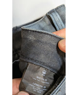 La garantie Once Again : 575107 vêtements d'occasion de marque en état irréprochable.