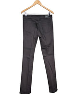 Le choix intelligent pour la mode durable, cette pièce 575152 Once Again allie parfait état et prix abordable.