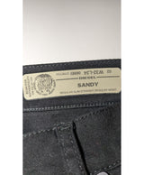 Expérience d'achat simple et satisfaisante pour cette fripe 575154 de qualité, offert par Once Again.