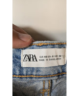 Le choix intelligent pour la mode durable, cette pièce 575543 Once Again allie parfait état et prix abordable.