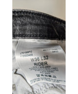 Shopping simplifié avec Once Again pour 575619 : trouvez des pièces uniques en très bon état en quelques clics.