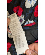 575745 Once Again, la référence de la friperie en ligne pour des achats de vêtements d'occasion sans souci et en état parfait.