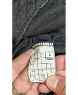 Expérience d'achat simple et satisfaisante pour cette fripe 576438 de qualité, offert par Once Again.