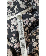 576519 Once Again, la référence de la friperie en ligne pour des achats de vêtements d'occasion sans souci et en état parfait.