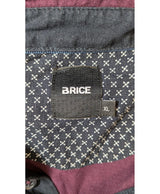 Shopping simplifié avec Once Again pour 576649 : trouvez des pièces uniques en très bon état en quelques clics.