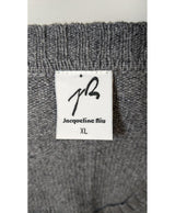 Expérience d'achat simple et satisfaisante pour cette fripe 577639 de qualité, offert par Once Again.