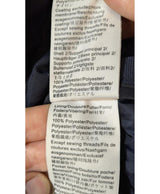 Le choix intelligent pour la mode durable, cette pièce 577699 Once Again allie parfait état et prix abordable.