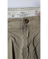 La garantie Once Again : 577714 vêtements d'occasion de marque en état irréprochable.