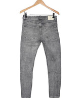 La garantie Once Again : 577880 vêtements d'occasion de marque en état irréprochable.