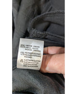 578413 Once Again, la référence de la friperie en ligne pour des achats de vêtements d'occasion sans souci et en état parfait.