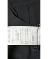 Expérience d'achat simple et satisfaisante pour cette fripe 578485 de qualité, offert par Once Again.