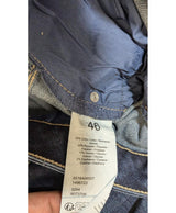 La garantie Once Again : 578946 vêtements d'occasion de marque en état irréprochable.
