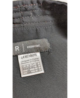 Expérience d'achat simple et satisfaisante pour cette fripe 578956 de qualité, offert par Once Again.