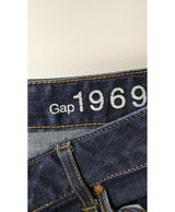 Le choix intelligent pour la mode durable, cette pièce 579024 Once Again allie parfait état et prix abordable.