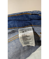 La garantie Once Again : 579245 vêtements d'occasion de marque en état irréprochable.