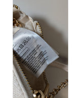 Shopping simplifié avec Once Again pour 579811 : trouvez des pièces uniques en très bon état en quelques clics.